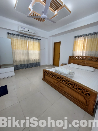 Furnished 2-Bedroom Apartment Rent in Bashundhara R/A